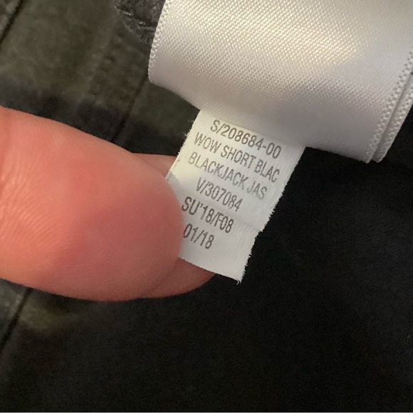 2 Pair Old Navy‎ Cuffed Wow Shorts Size 6 Washed Black & Bright White - Picture 13 of 14